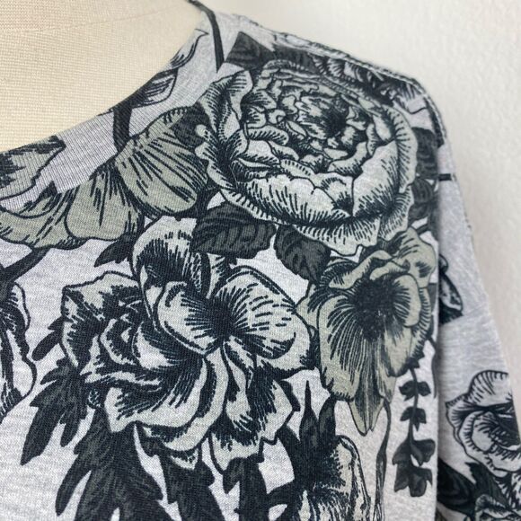 LuLaRoe Jersey Knit Black Rose Floral Gray T Shirt Dress XL Boho Whimsy Goth - Picture 4 of 10